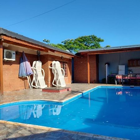 Lo De Chawi Villa Puerto Iguazú Exteriör bild